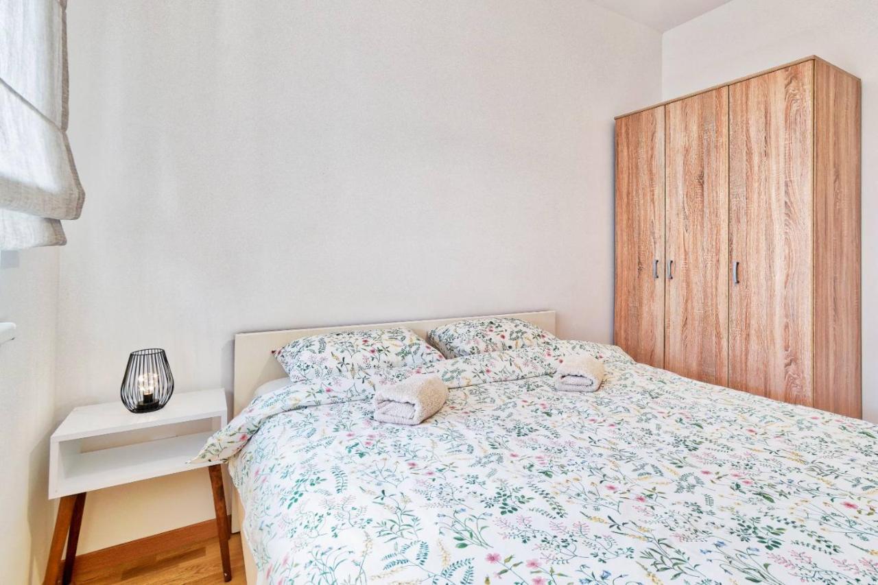 Goldenboy Apartments, バニャ・ルカ エクステリア 写真