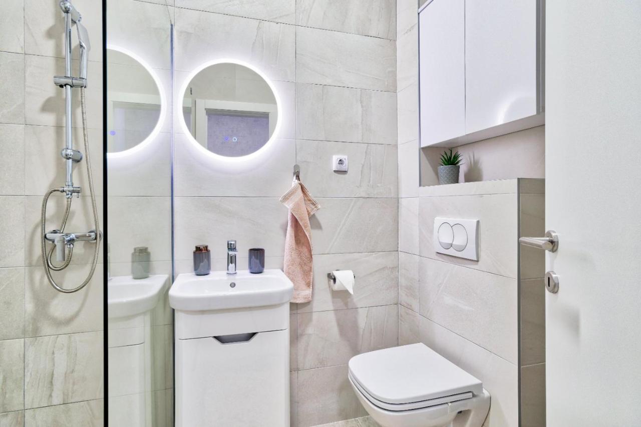 Goldenboy Apartments, バニャ・ルカ エクステリア 写真